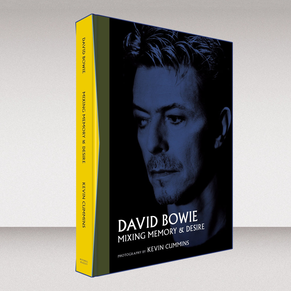 David Bowie - Mixing Memory & Desire (Photographs by Kevin Cummins): Special Edition Hardback Book